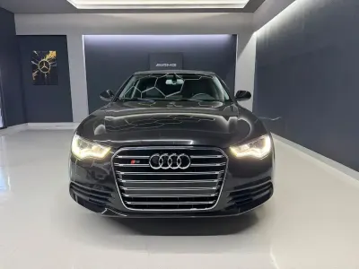 Gebraucht Audi A6 Sport 177 PS (130 kW) 2012 Schwarz Limousine