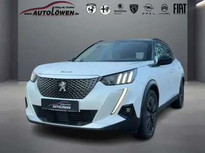 Gebraucht Peugeot e-2008 GT 100 kW (136 PS) 2022 Perlmutt weiss SUV