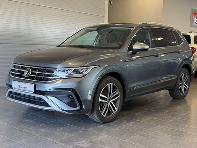 Gebraucht VW Tiguan Allspace 150 PS (110 kW) 2023 Grau SUV