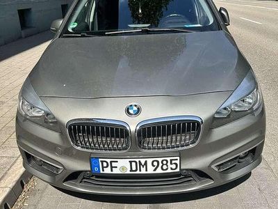 Gebraucht 2017 BMW 220 Active Tourer Luxury Line Van / Kleinbus | 17.000 € (Teuer)