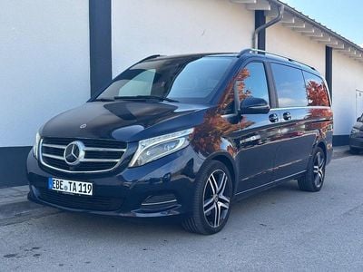 Gebraucht Mercedes V250 190 PS (139 kW) 2019 Blau Van / Kleinbus