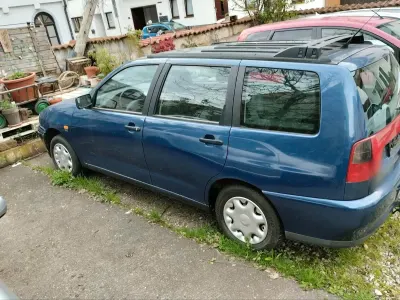 Gebraucht Seat Cordoba 75 PS (55 kW) 1998 Blau Kombi