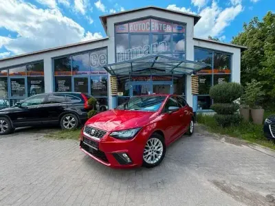 Gebraucht Seat Ibiza XCELLENCE 110 PS (80 kW) 2023 Rot Limousine