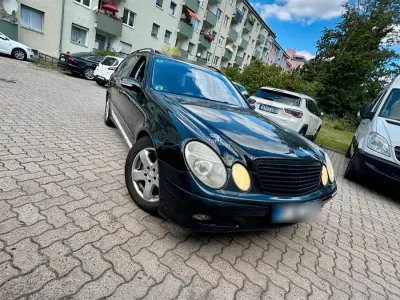 Gebraucht Mercedes E320 224 PS (164 kW) 2003 Schwarz Kombi