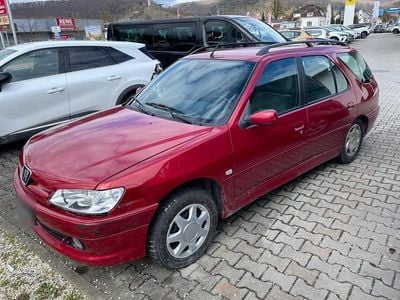 Gebraucht Peugeot 306 87 PS (63 kW) 2001 Violet Kombi
