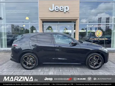 Gebraucht Alfa Romeo Stelvio 280 PS (205 kW) 2025 Nero vulcano SUV