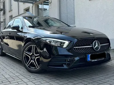 Gebraucht Mercedes A220 AMG 190 PS (139 kW) 2020 Schwarz Limousine