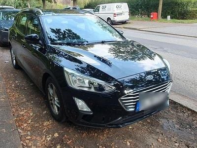 Gebraucht Ford Focus Cool & Connect 101 PS (74 kW) 2019 Schwarz Kombi