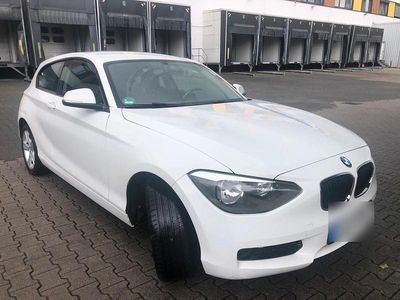 BMW 114