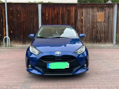 Gebraucht Toyota Yaris 125 PS (91 kW) 2021 Blau Kleinwagen