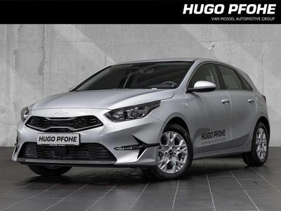 Gebraucht Kia Ceed Vision 140 PS (102 kW) 2025 Sparklingsilber Kleinwagen