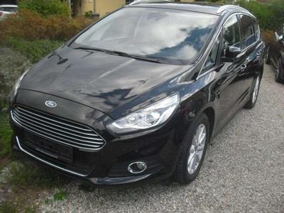 Shadow black Gebraucht 2017 Ford S-MAX Titanium Van / Kleinbus | 16.400 € (Guter Preis)