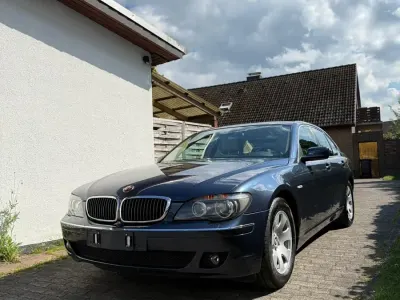 Gebraucht BMW 730 231 PS (169 kW) 2005 Blau Limousine