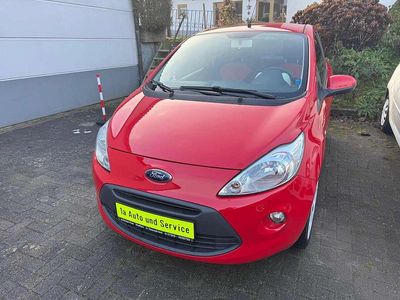 Gebraucht Ford Ka Titanium 69 PS (50 kW) 2014 Rot Kleinwagen