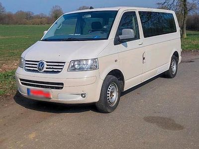 Usata VW Caravelle 174 CV (127 kW) 2008 Bianco Furgone