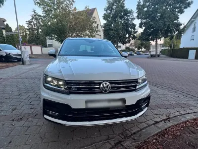 Gebraucht VW Tiguan R-line 150 PS (110 kW) 2018 Weiß SUV