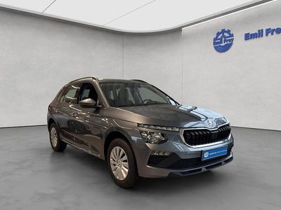 Grau Neu 2025 Skoda Kamiq Essence SUV | 31.120 € (Teuer)