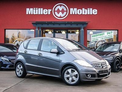 Gebraucht Mercedes A160 Avantgarde 95 PS (69 kW) 2010 Mountaingrau metallic Limousine