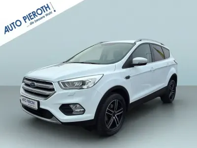 Gebraucht Ford Kuga Cool & Connect 150 PS (110 kW) 2017 Frostweiß SUV