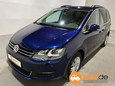 Gebraucht VW Sharan Comfortline 150 PS (110 kW) 2022 Blau Van / Kleinbus