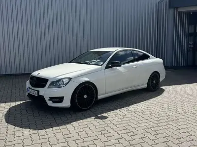 Gebraucht Mercedes C220 AMG 170 PS (125 kW) 2012 Coupé