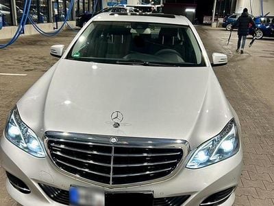 Gebraucht Mercedes E220 170 PS (125 kW) 2013 Silber Limousine