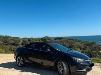Gebraucht Opel Cascada 165 PS (121 kW) 2014 Schwarz Cabrio