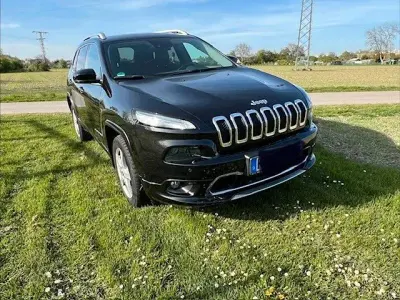 Gebraucht Jeep Cherokee Overland 200 PS (147 kW) 2016 Schwarz SUV