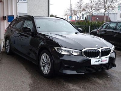 Gebraucht BMW 330 Advantage 286 PS (210 kW) 2022 Schwarz Kombi