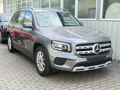 Mercedes GLB200