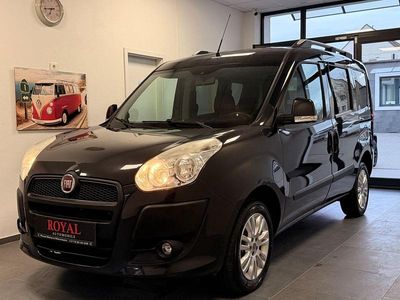 Gebraucht Fiat Doblò 120 PS (88 kW) 2014 Grau Van / Kleinbus