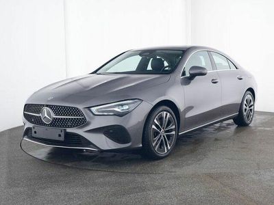 Usata Mercedes CLA200 Business 163 CV (119 kW) 2024 Grigio Coupé