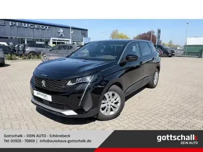 Gebraucht Peugeot 5008 Active 131 PS (96 kW) 2024 Schwarz SUV