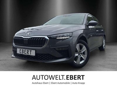 Grey metallic Neu 2025 Skoda Scala Essence Kleinwagen | 20.990 € (Etwas zu teuer)