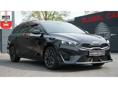 Używany Kia Ceed 160 KM (117 kW) 2024 Czarny Hatchback