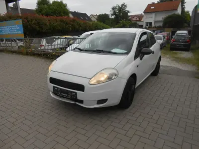 Gebraucht Fiat Grande Punto Active 65 PS (47 kW) 2009 Weiß Kleinwagen
