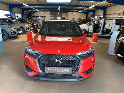 Gebraucht DS Automobiles DS3 Crossback Performance 131 PS (96 kW) 2022 Rot rubi SUV