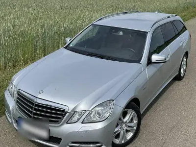 Gebraucht Mercedes E220 Avantgarde 170 PS (125 kW) 2012 Silber Kombi