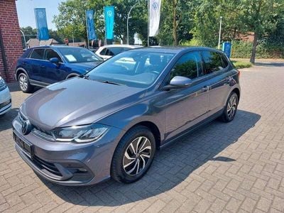 Gebraucht VW Polo Life 95 PS (69 kW) 2022 Grau Kleinwagen