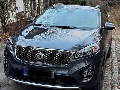 Grau Gebraucht 2017 Kia Sorento Platinum Edition SUV | 19.500 €