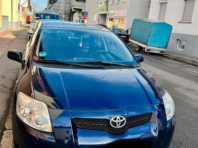 Usata Toyota Auris 97 CV (71 kW) 2007 Giallo Utilitaria