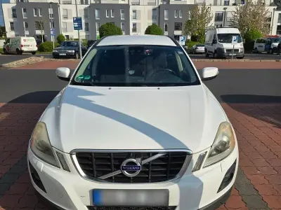 Gebraucht Volvo XC60 175 PS (128 kW) 2010 Weiß SUV