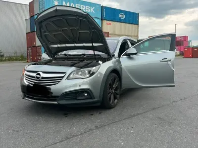 Gebraucht Opel Insignia Country Tourer 195 PS (143 kW) 2015 Grau Kombi