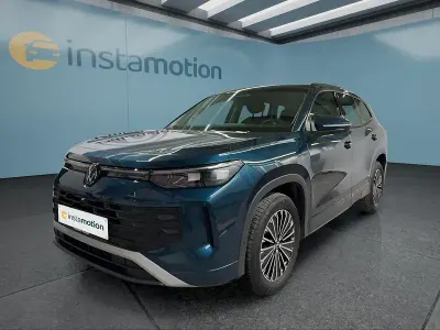 Gebraucht VW Tayron 150 PS (110 kW) 2025 Blau SUV