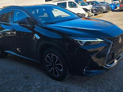 Gebraucht Lexus NX350h 241 PS (177 kW) 2022 Schwarz SUV