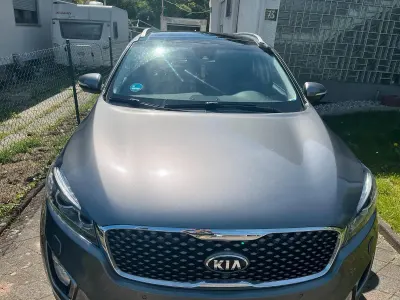 Używany Kia Sorento Platinum 202 KM (148 kW) 2016 Srebrny SUV