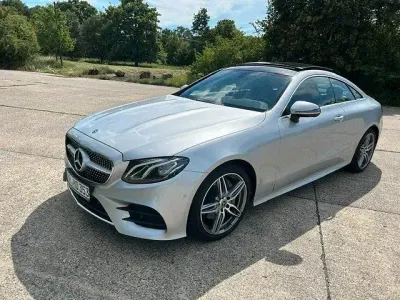 Gebraucht Mercedes 200 184 PS (135 kW) 2018 Silber Coupé