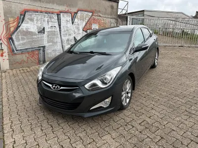 Gebraucht Hyundai i40 136 PS (100 kW) 2016 Grau Limousine