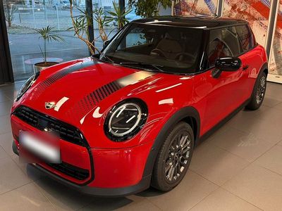 Second-hand Mini Cooper Chili 114 kW (156 CP) 2025 Roșu Hatchback