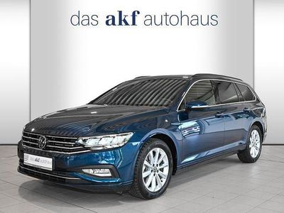 Gebraucht VW Passat Business 150 PS (110 kW) 2024 Blau Kombi